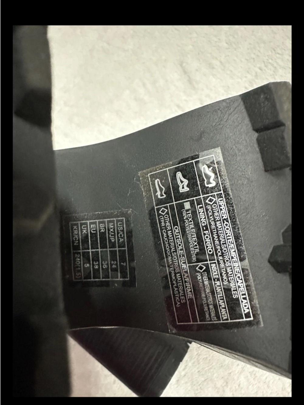 Forever 21 Women Black Boots Shoes Platform Size 7 - Picture 6 of 8